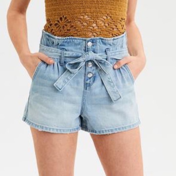 AEO mom short 100% cotton paperbag denim shorts light wash high rise size 6 - Picture 3 of 12